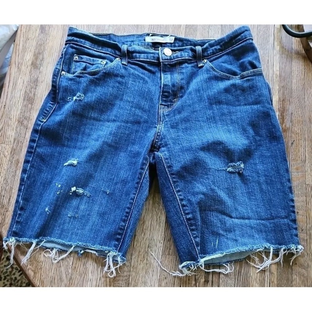 LEVIS 28 505 Distressed Frayed Hem Paint Splat Cutoff Jean Shorts Bermuda Ripped